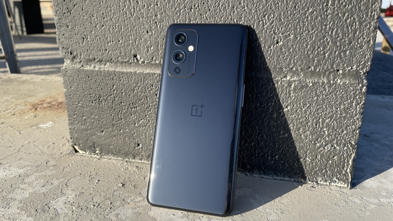 OnePlus 9