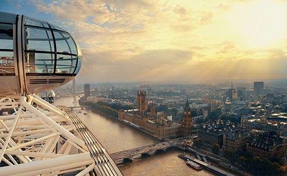 ׶ | London Eye