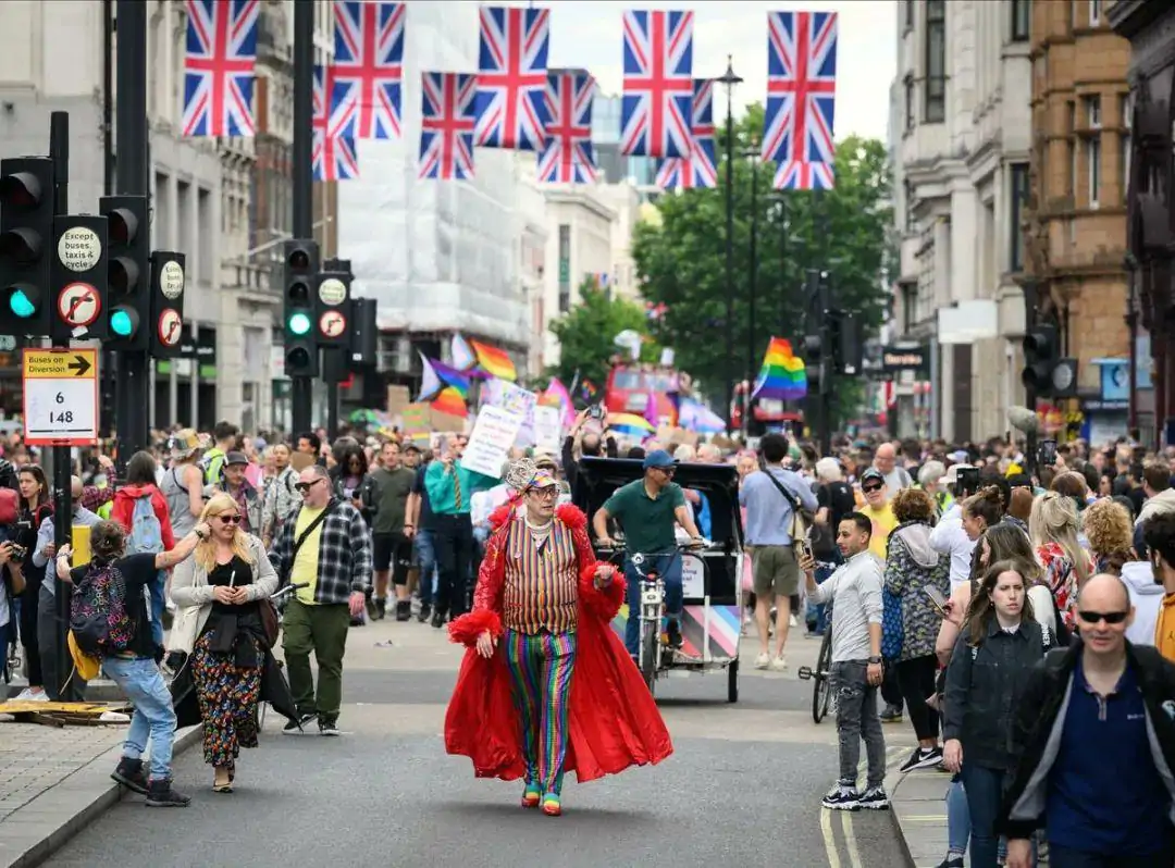 London Pride Parade 2022 ׶ؽвһˣֱӴʷ¼