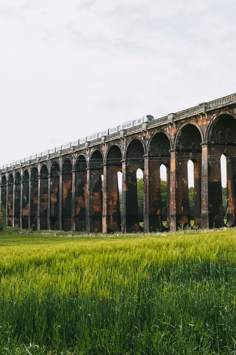 Ӣŵĸ߼ Ouse Valley Viaduct