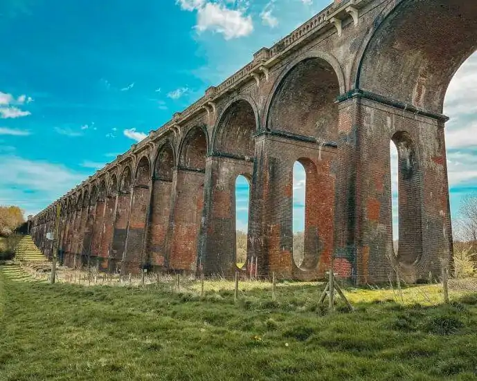 Ӣŵĸ߼ Ouse Valley Viaduct