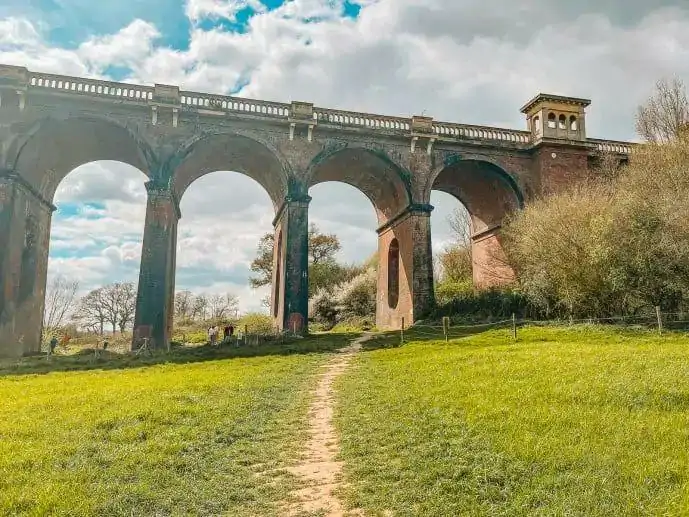 Ӣŵĸ߼ Ouse Valley Viaduct