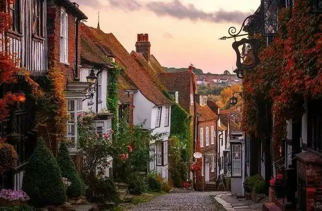 最美小镇在英国，来英国找一个小镇治愈自己吧！