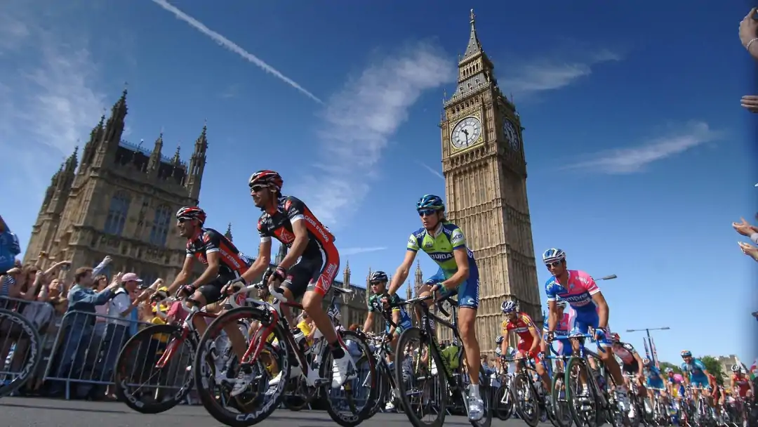 英国首例儿童心脏体外存活手术成功!环法自行车赛将于2027年重返英国!