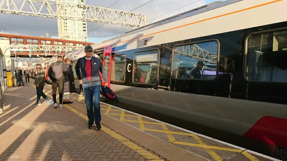 Ӣæĳվ - ׶ʷվStratford Station